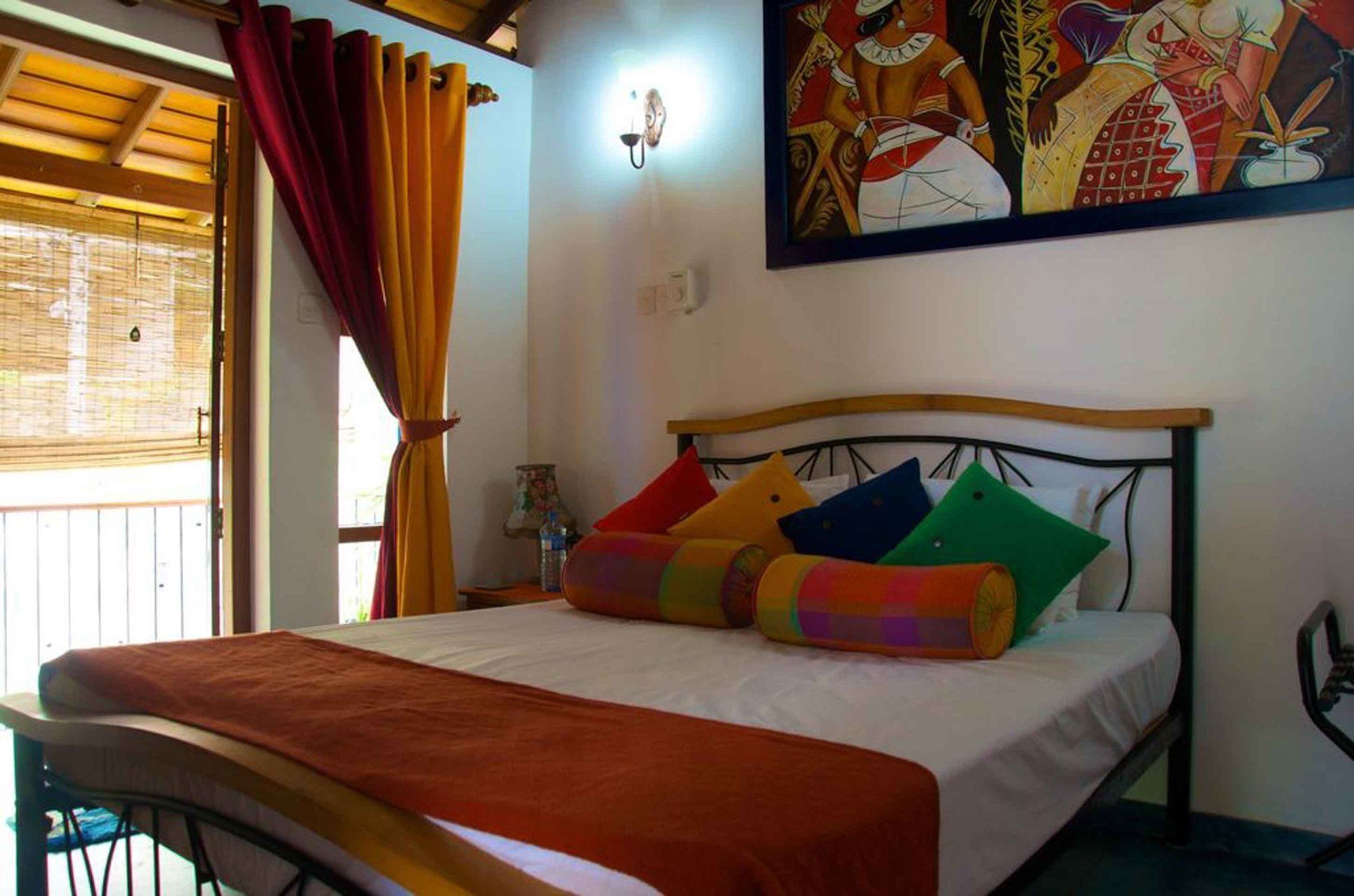 Yoho Home Away Home Kandy Exterior photo